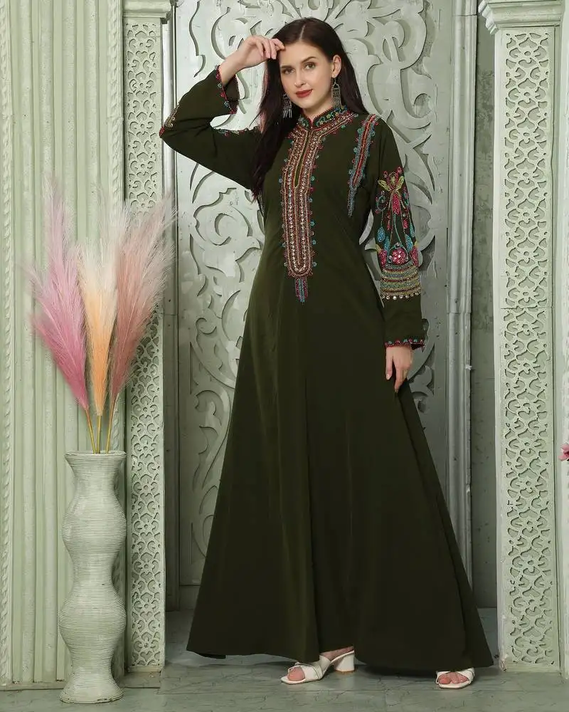 Smooth lazer georgette kaftan with multicoloured embroidery