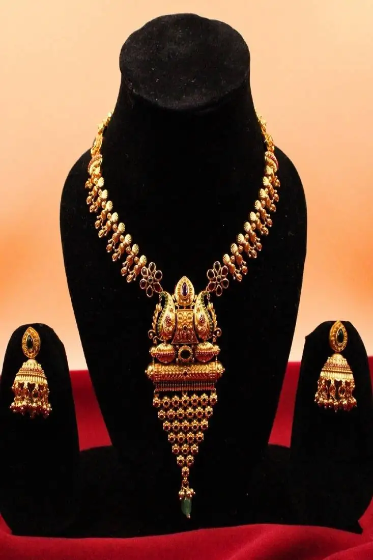 Gold plated green temple long necklace set