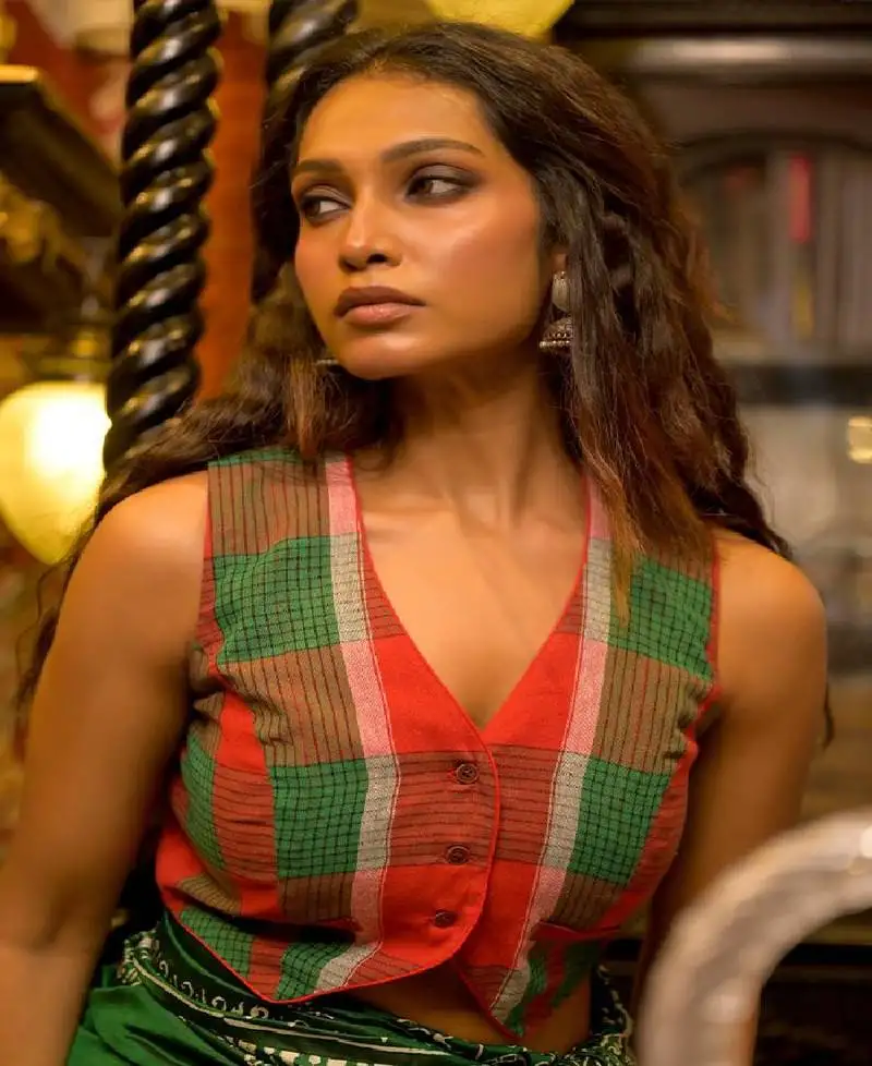 Green gamcha designer blouse