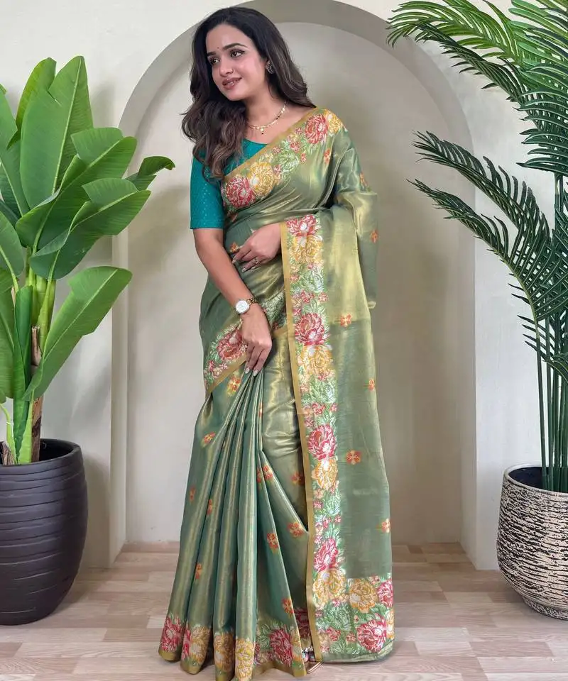 Green jacquard zari weaving tissue saree