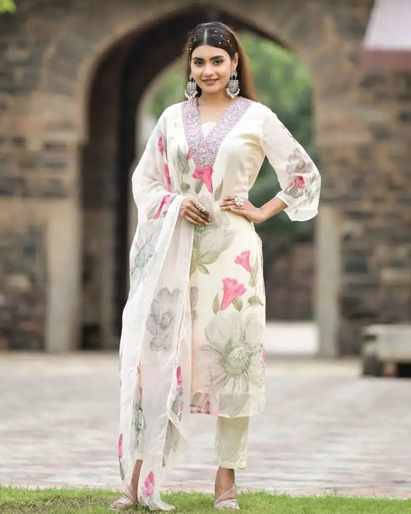 White georgette floral digital print kurta with rayon bottom & printed dupatta set