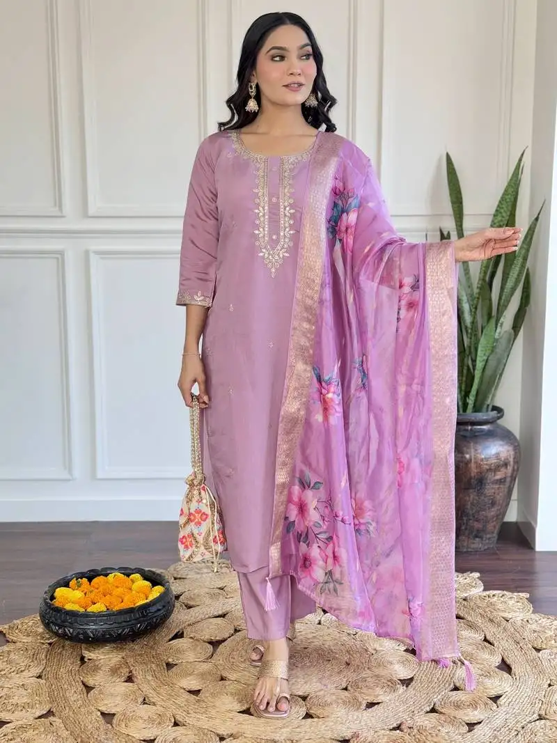 Women's chanderi fabric straight kurta, pant and dupatta set