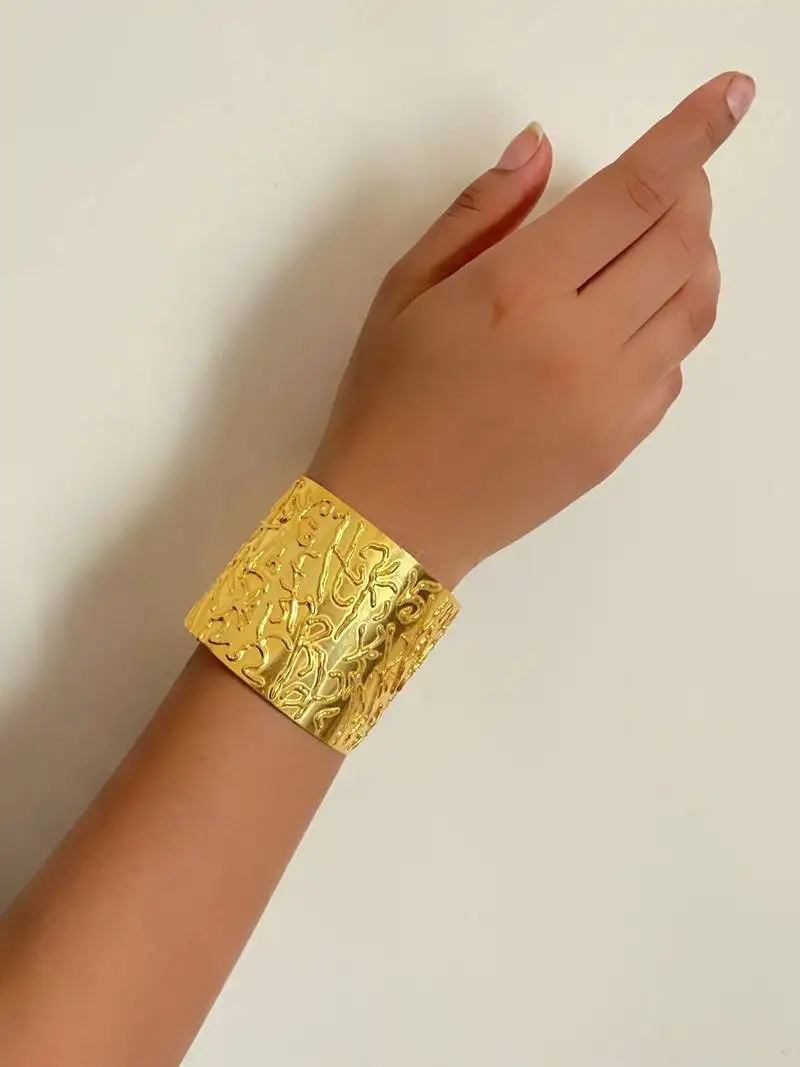 Golden funky free size bracelet