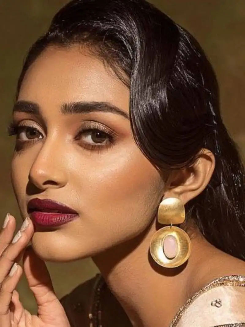 Designer gold plated light pink earring