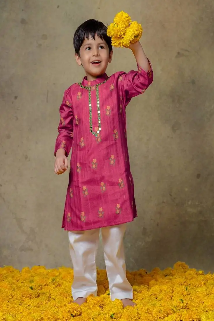 Magenta mirror work kurta