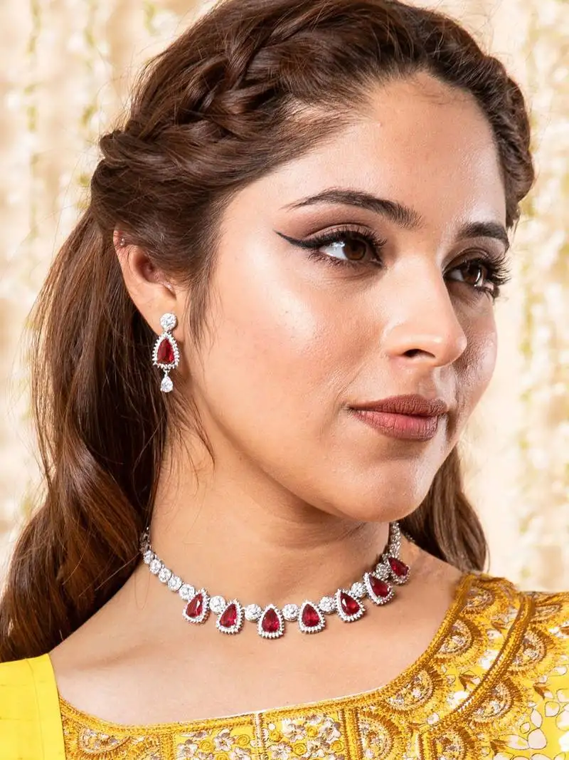 Delight silver plated ruby stone necklace with studs