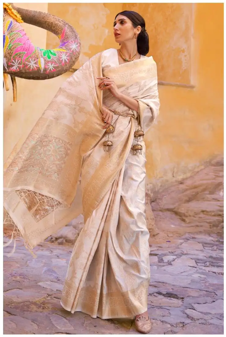 Off white kouram silk bland sequance & thread work saree with blouse