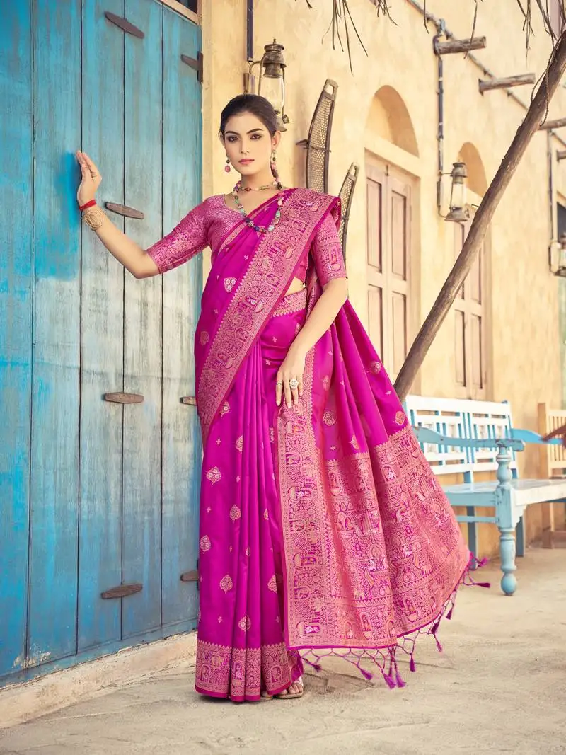 Pink elegant silk blend festive wear thread work beautiful border saree with blouse