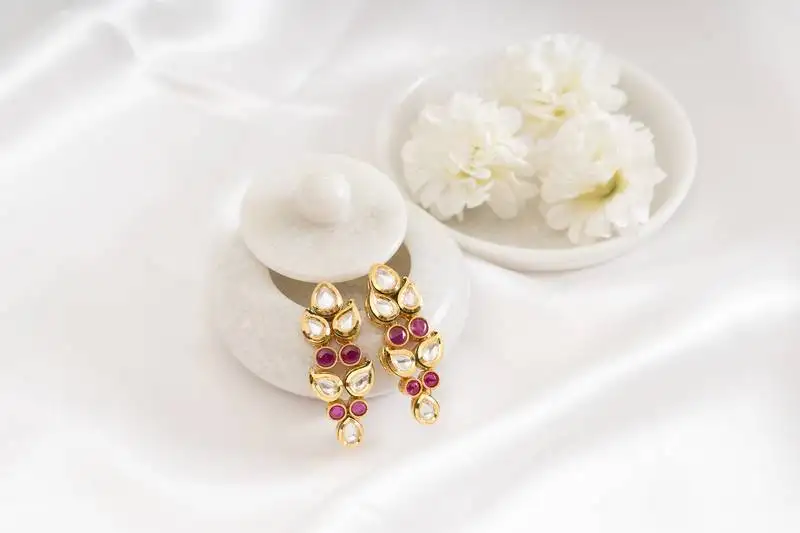Maira kundan earring