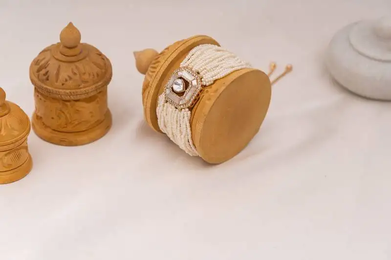 Koshi pastel pink mother of pearl bracelet