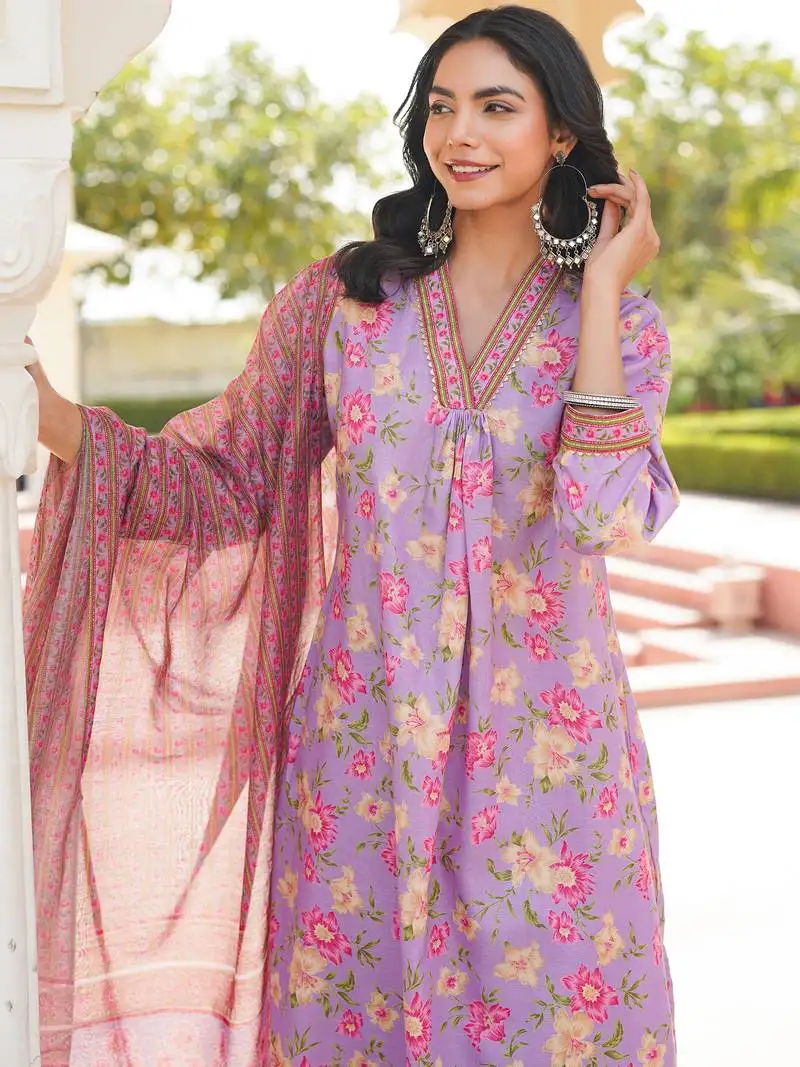 Women purple rayon blend floral printed straight kurta trousers with dupatta