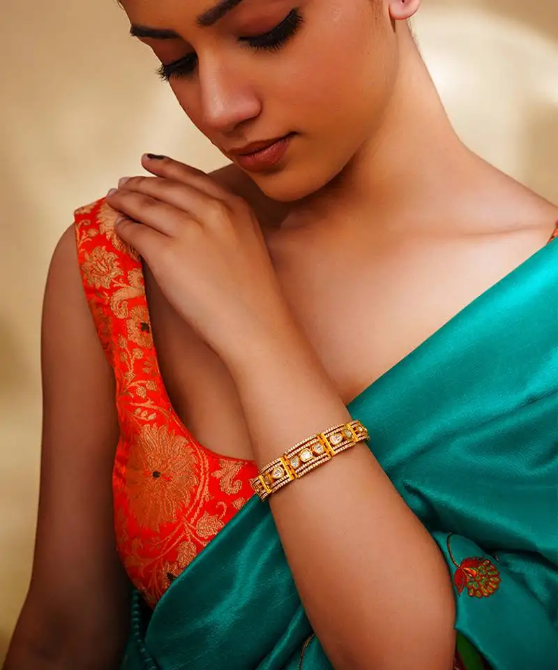 Classy and stylish moissanite bracelet