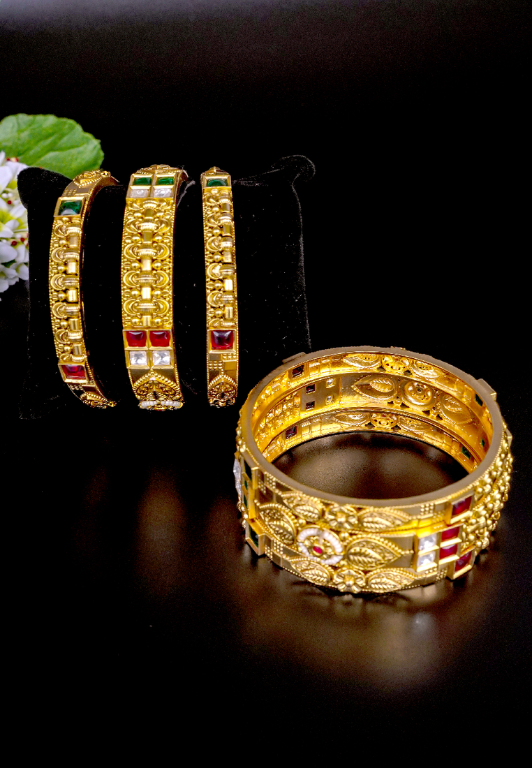 Regal antique gold-plated bangles set