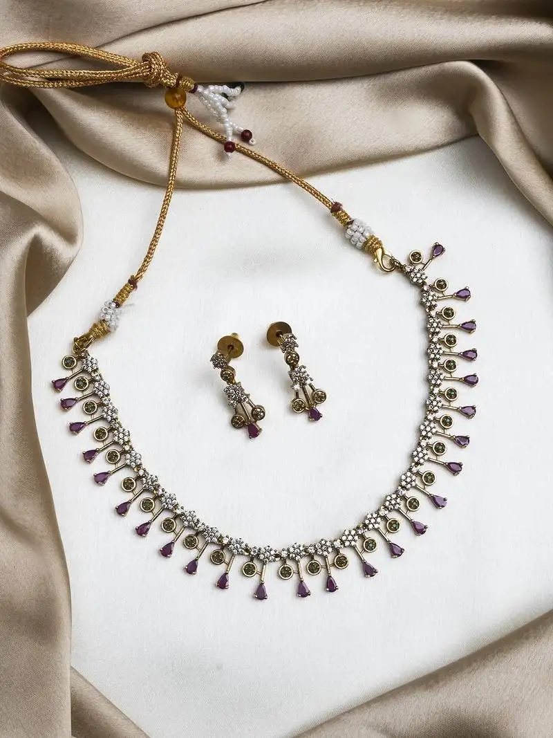 Magnificient ad waterfall necklace set