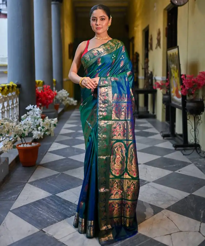 Blue dual tone pure handwoven swarnachari silk saree with exquisite zari minakari work in dual color