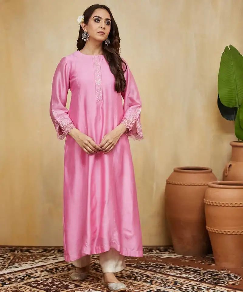 Pastel pink floral embroidered chanderi kurti