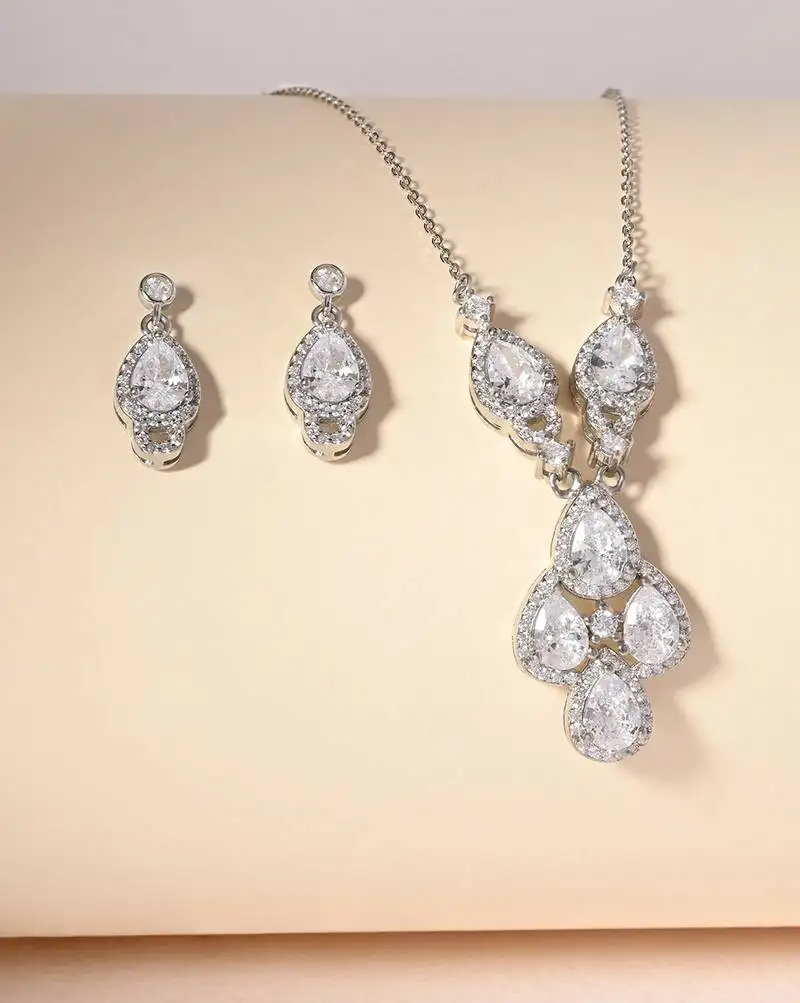 Touch925 pear-fiction necklace set