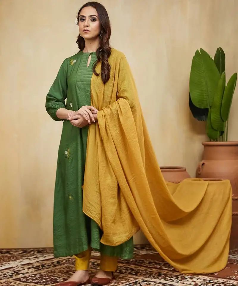 Green floral embroidered cotton kurta set