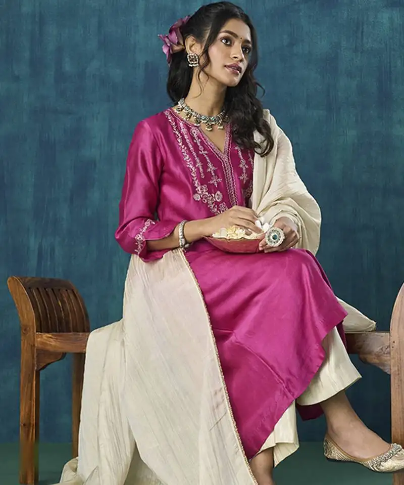 Magenta embroidered chanderi silk kurta set