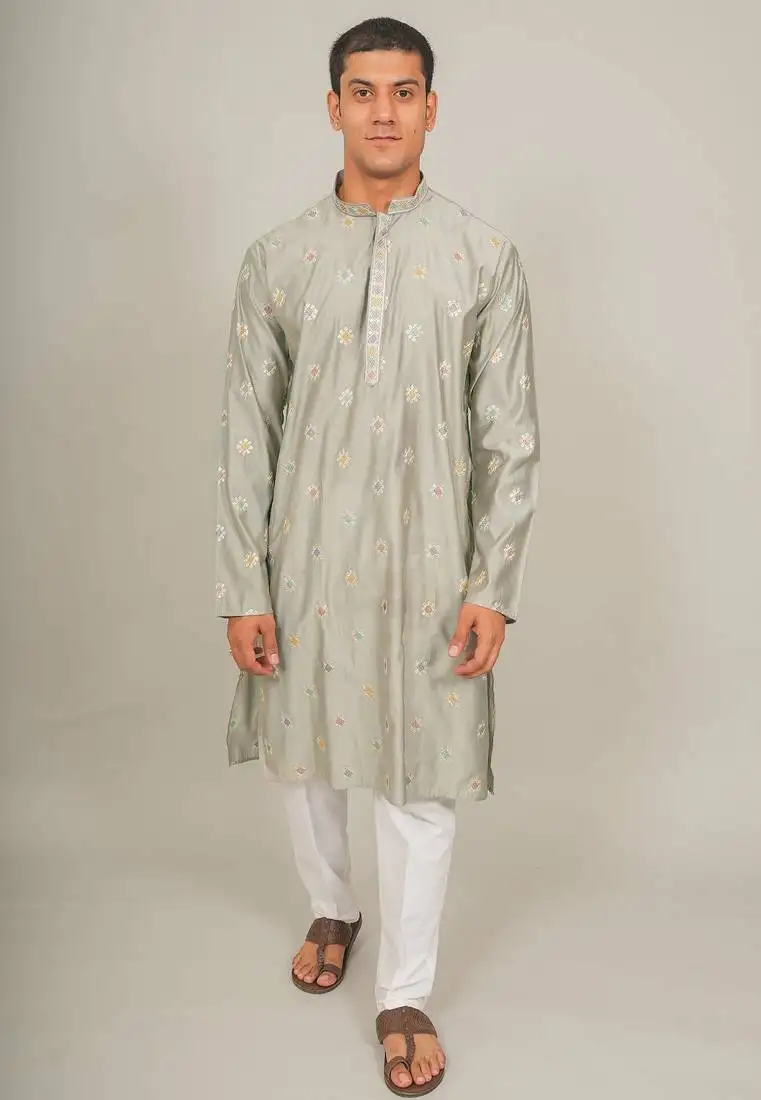Handcrafted cotton kurta pajama set for men   grey