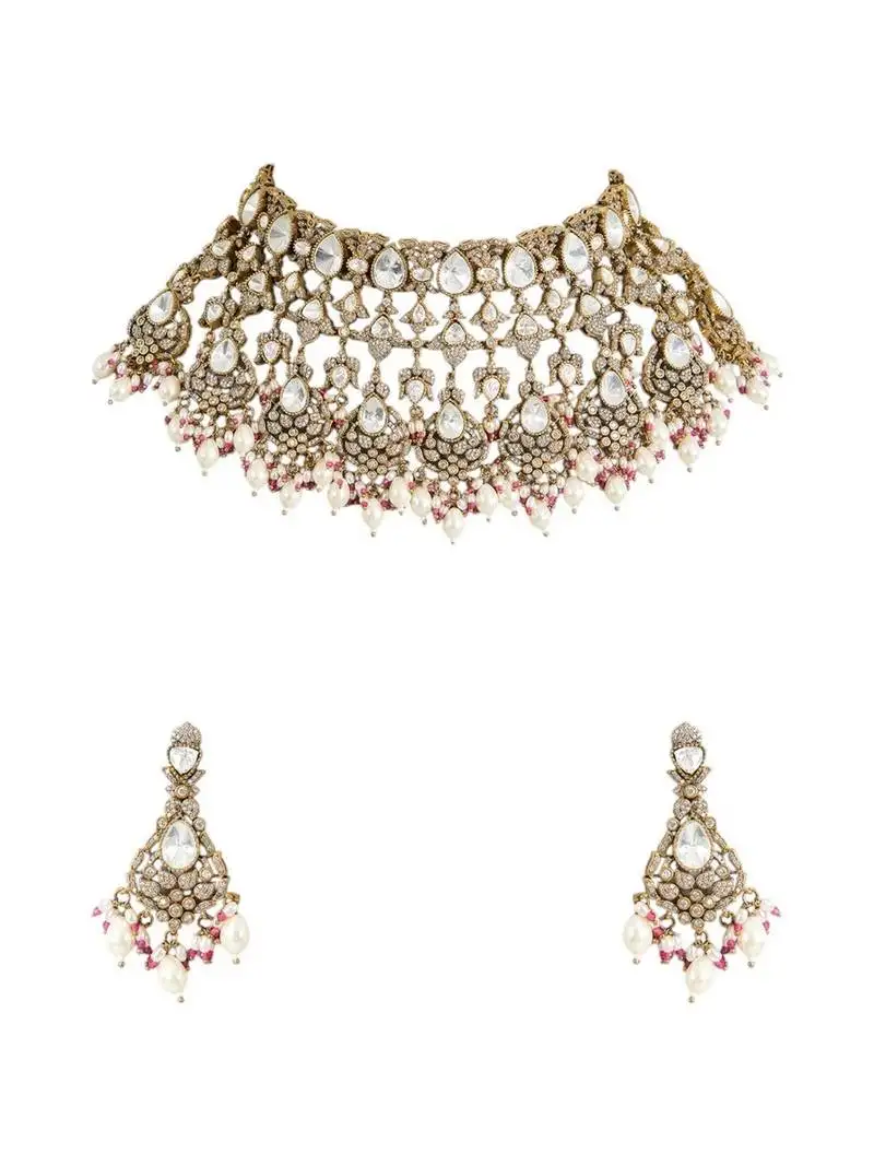 Gold plated pearl necklace set