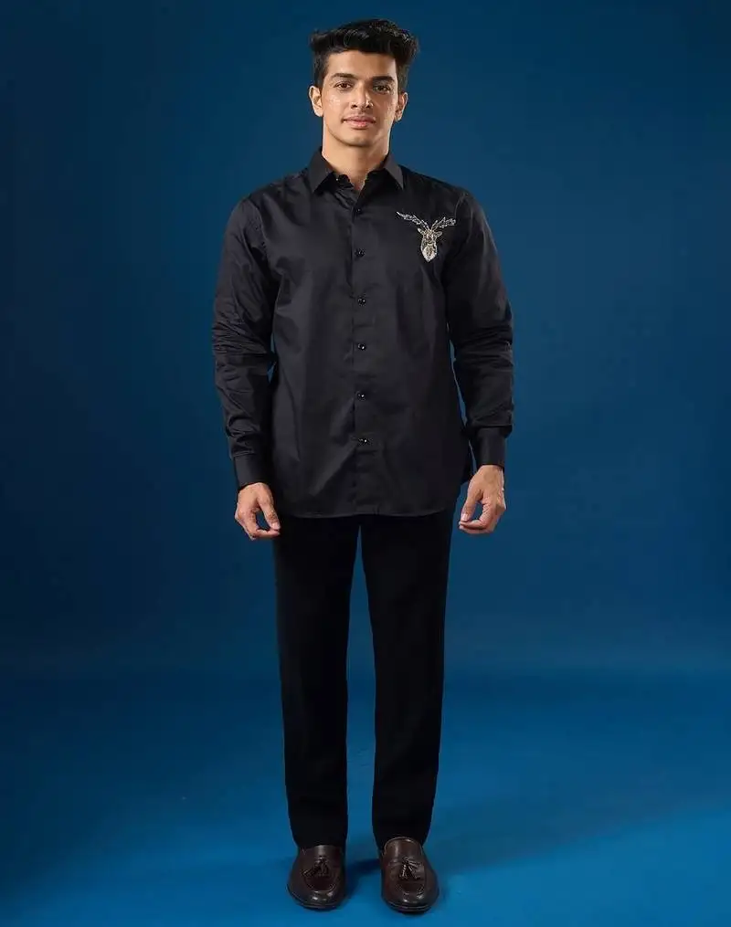 Black plain crepe shirt