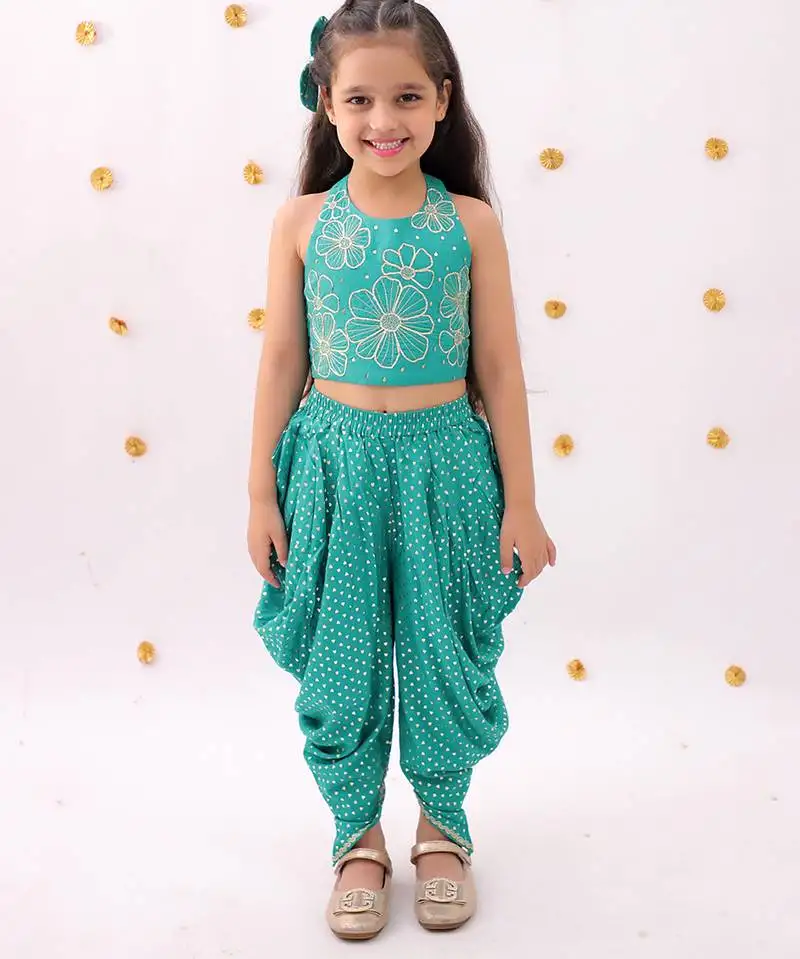 Green embroidered rayon co ord set