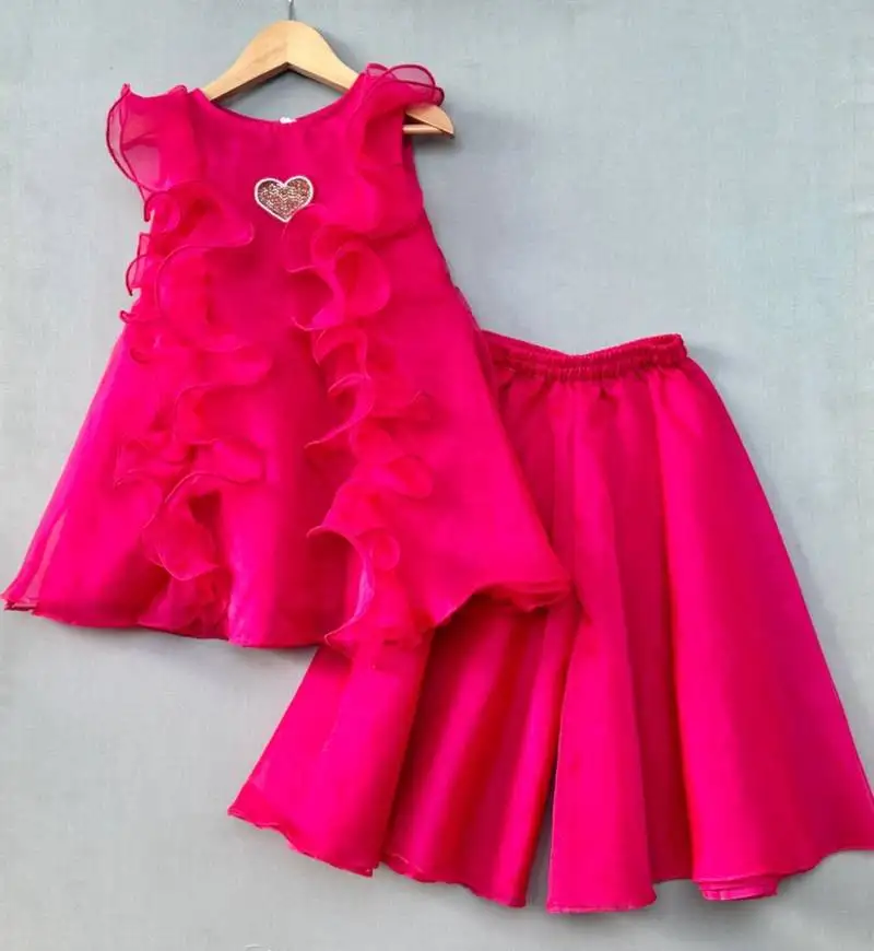 Bright pink co-ord set with heart applique for girls