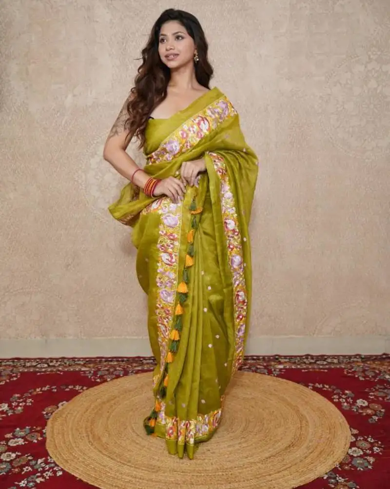 Green floral silk blend saree