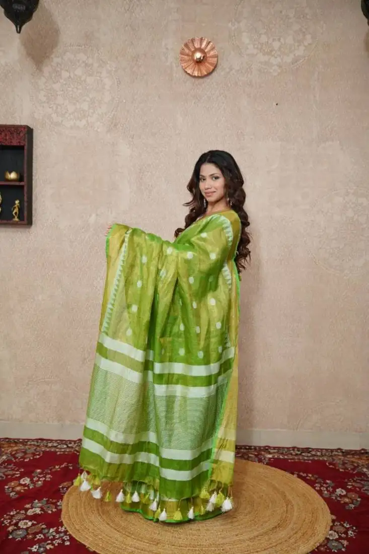 Zari linen saree