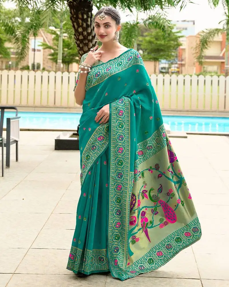 Green floral butti silk blend zari weaving paithani saree