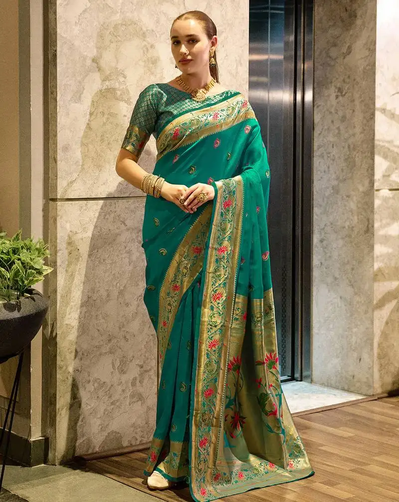Green peacock butti silk blend zari weaving paithani saree