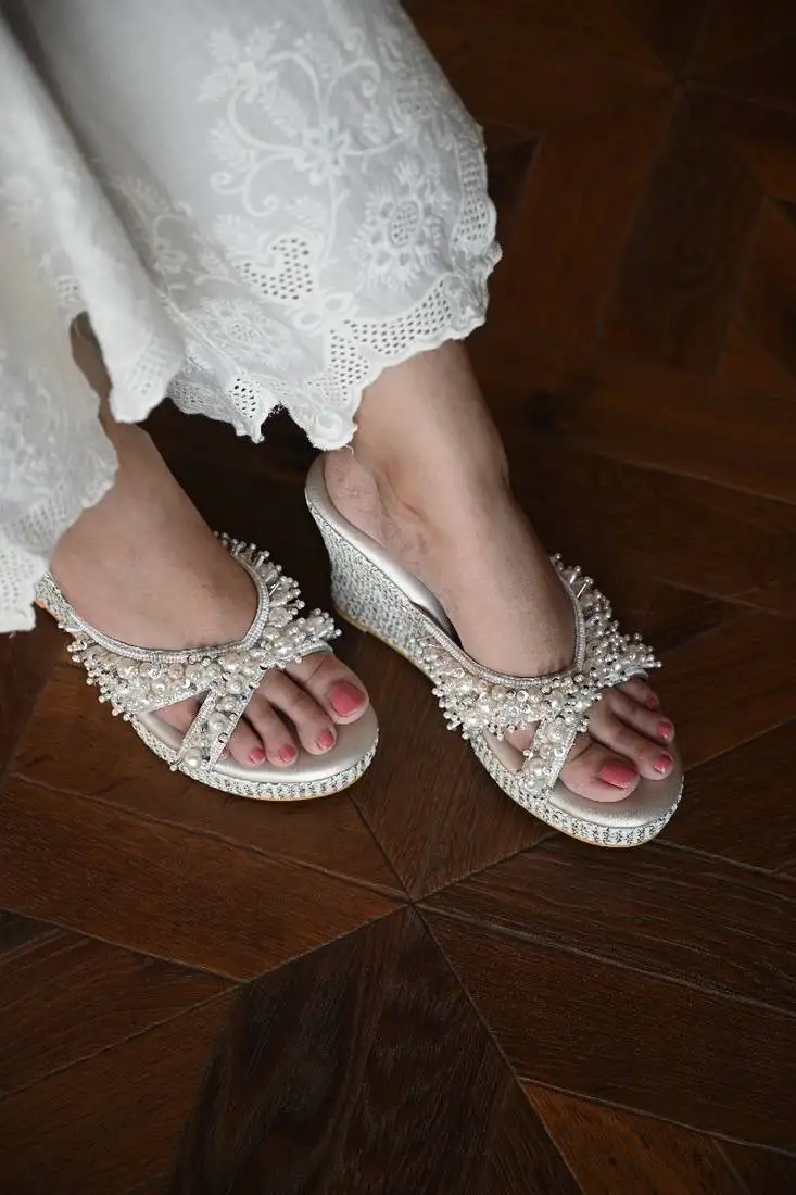 White handwork wedges with beads and pearls