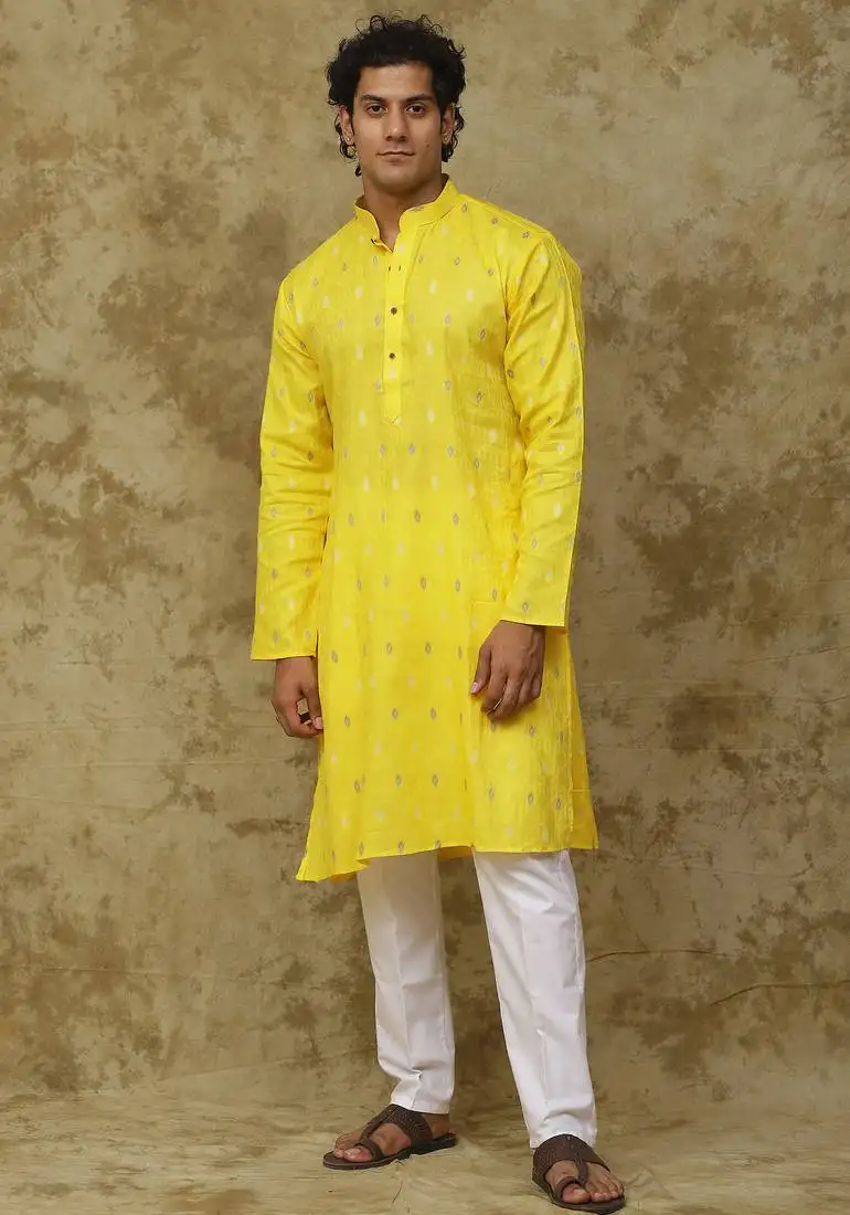 Yellow cotton printed kurta set for men