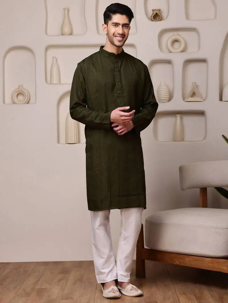 Men green kurta in cotton blend with all-over sequin embroidery