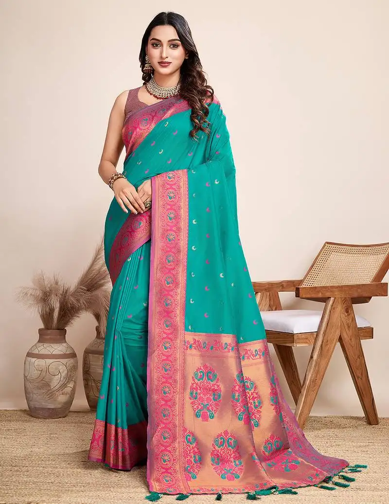 Green woven jacquard saree with blouse