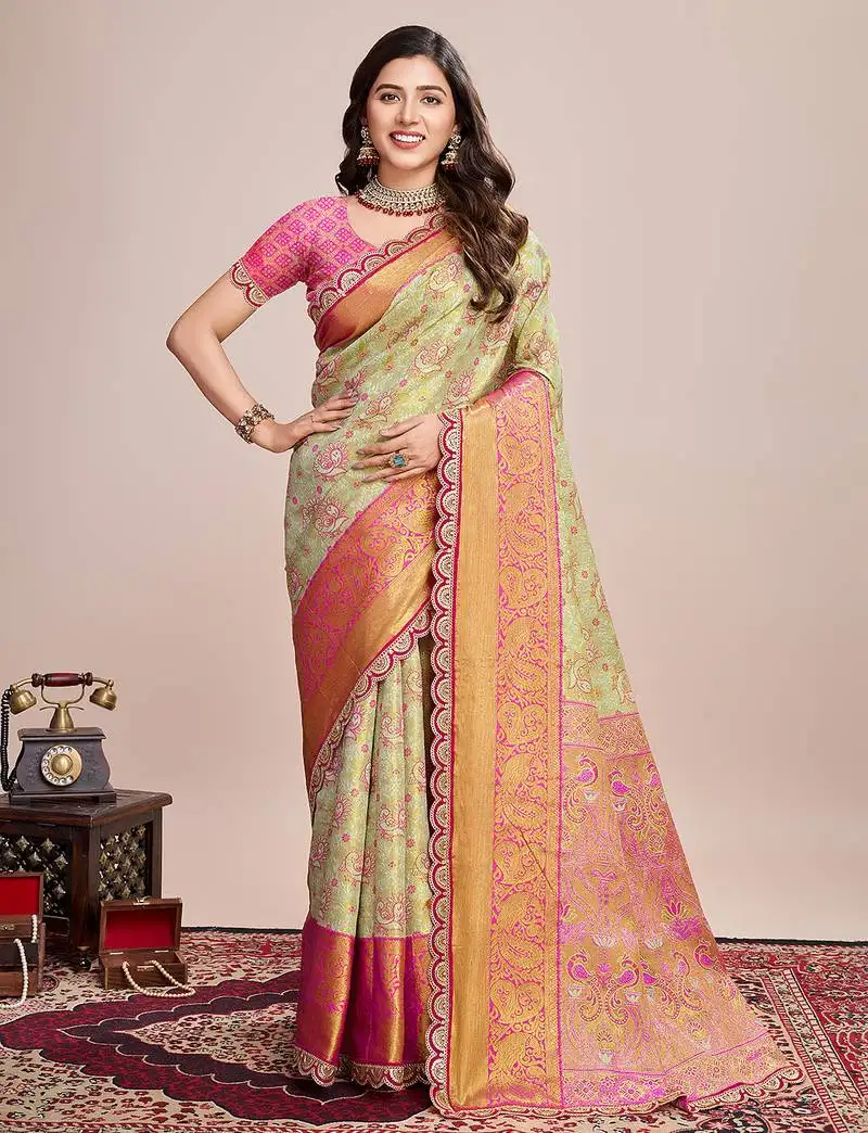 Green kanjivaram silk blend saree with blouse