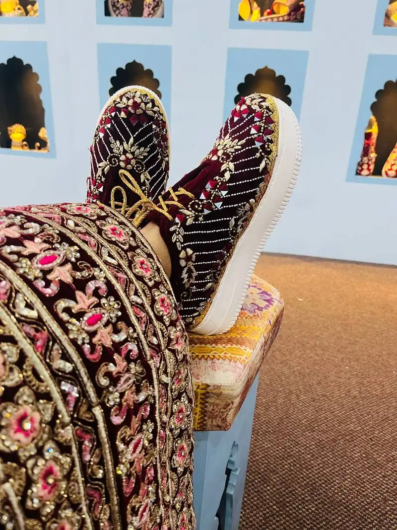 Maroon velvet zari work sneakers