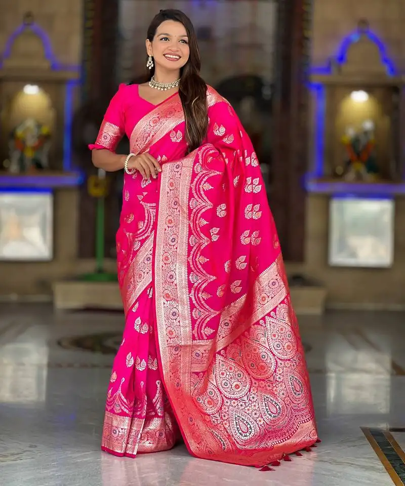 Pink zari weaving banarasi silk blend saree