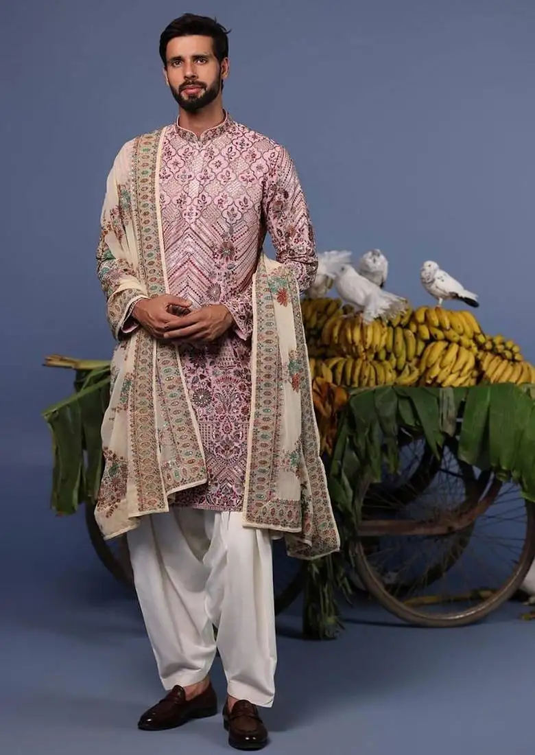 Tapish pink kurta set