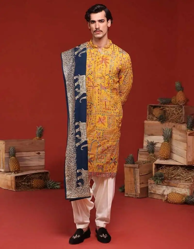 Amartya haldi kurta set