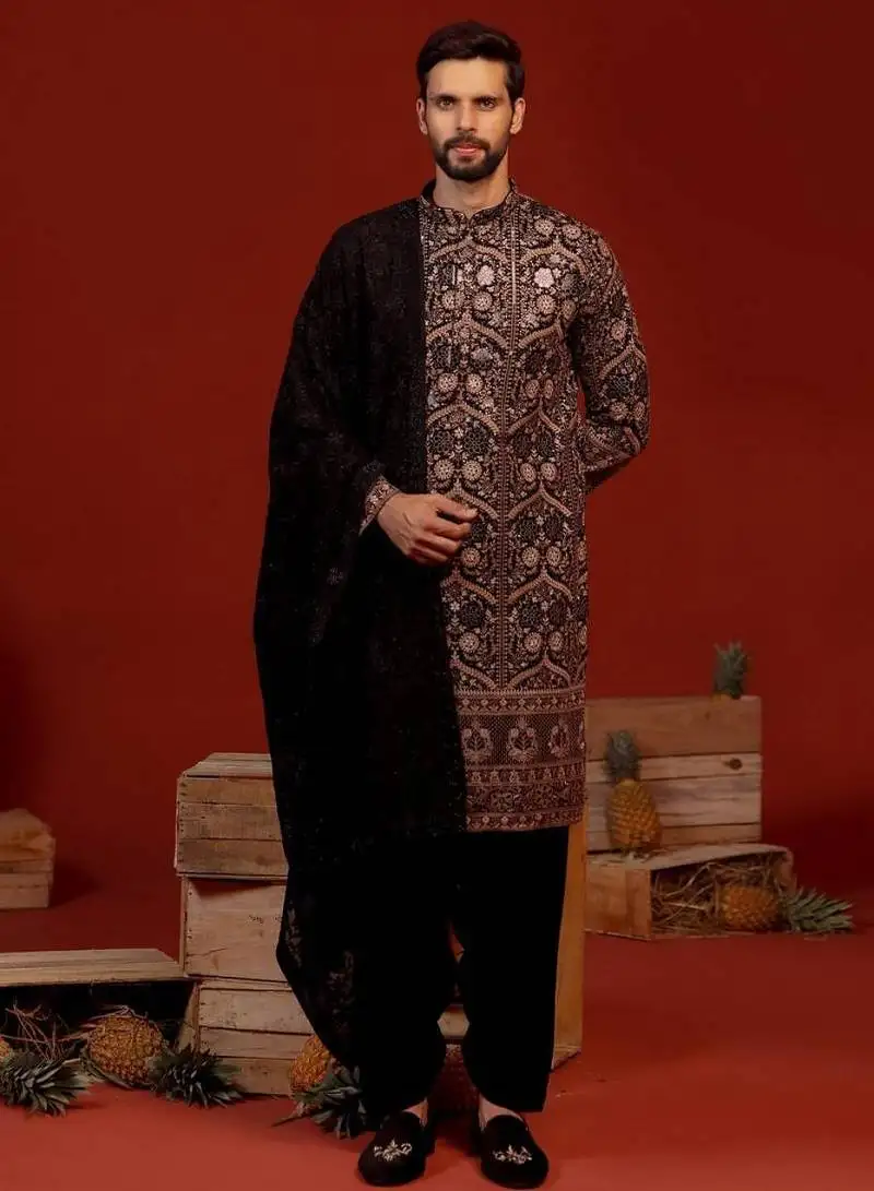 Vidhur black kurta set