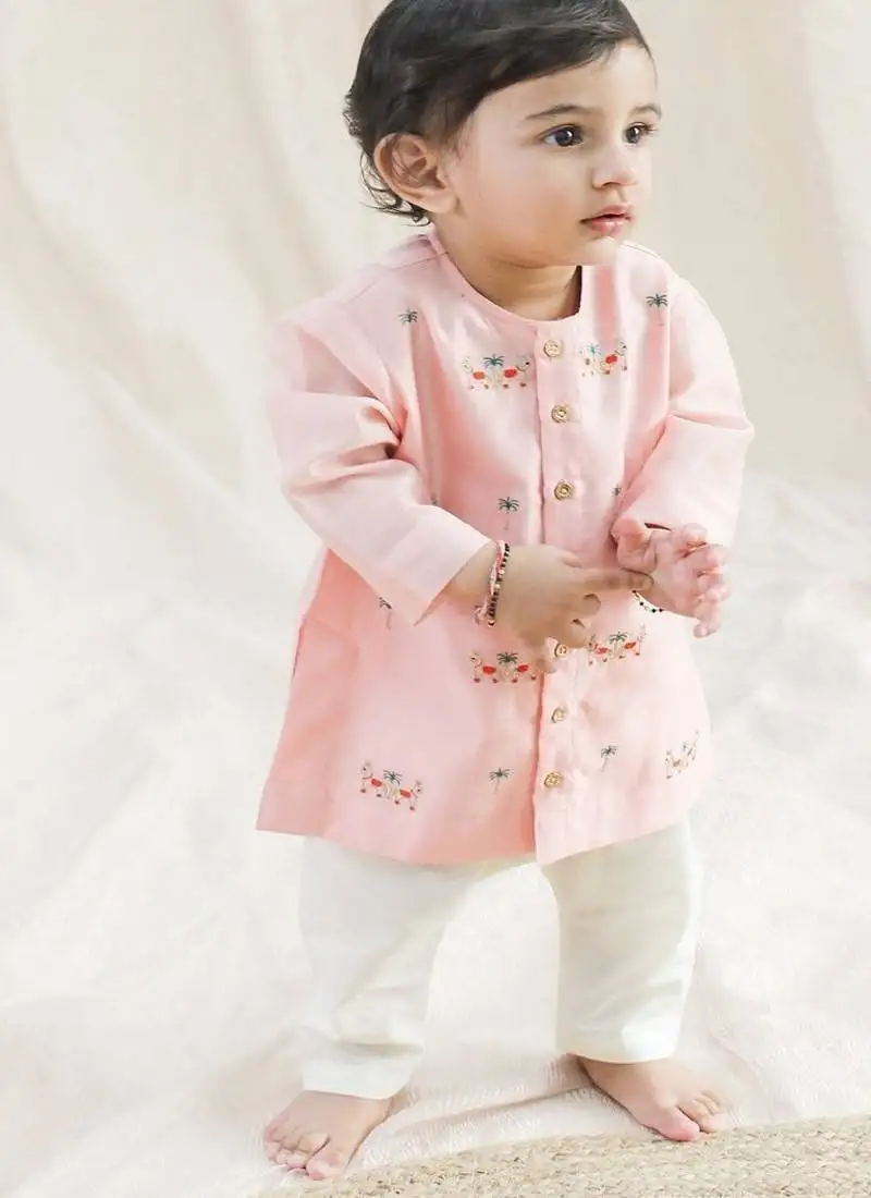 Pink embroidered chanderi kurta pyjama