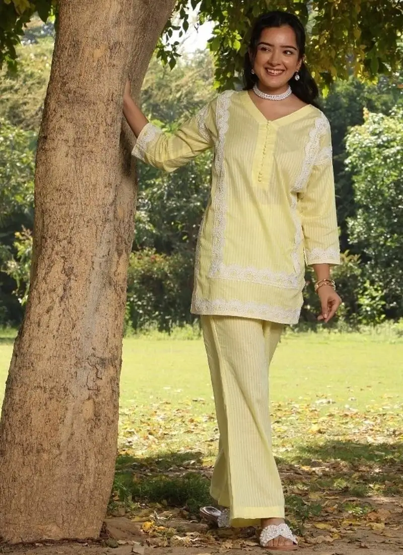 Light-yellow lawn printed co-ord set