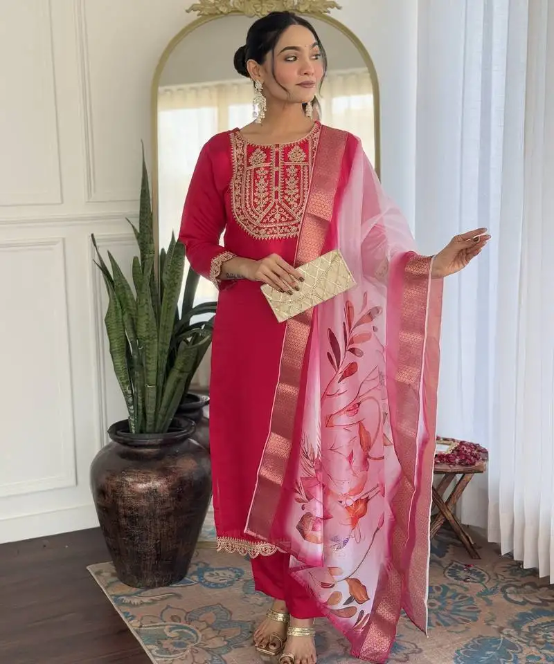 Rani pink sequence embroidery viscos rayon kurta set with floral jacquard for women