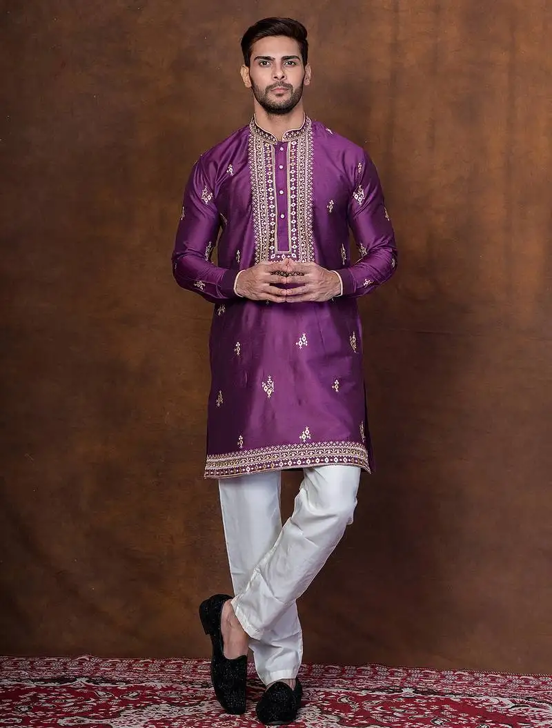 Purple silk blend kurta pajama set for men with embroidered work