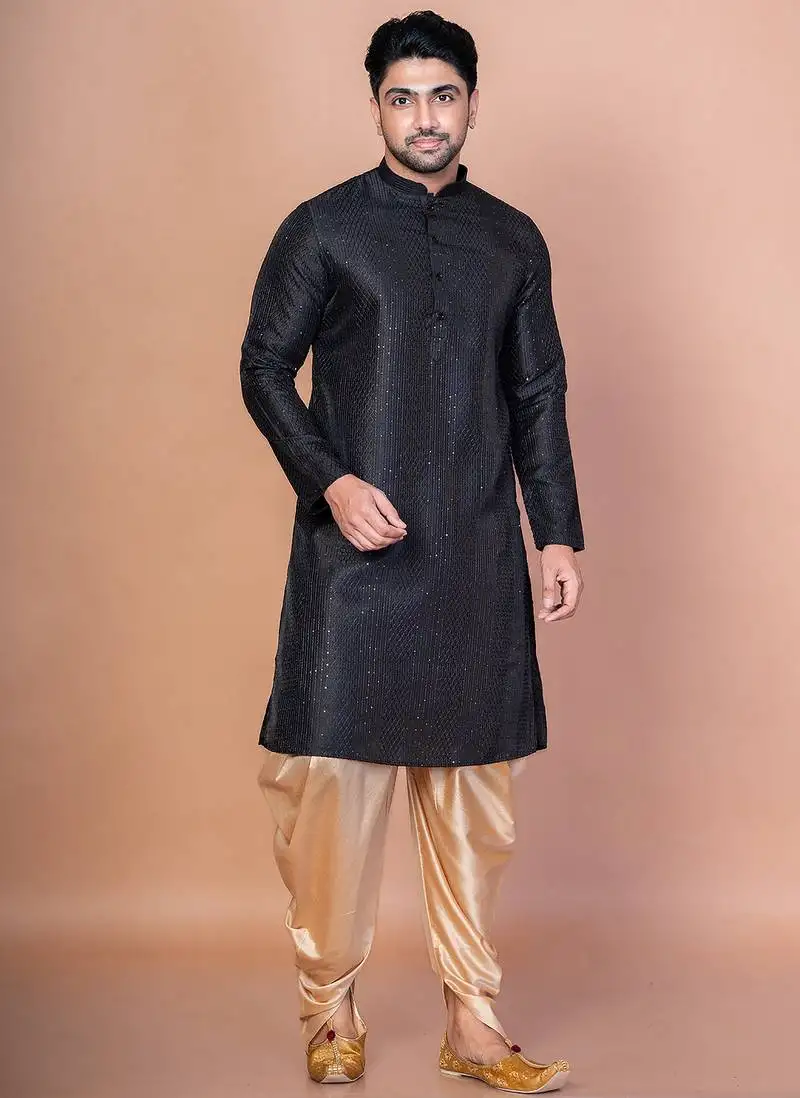 Black bangalorian silk kurta for men with embroidery work