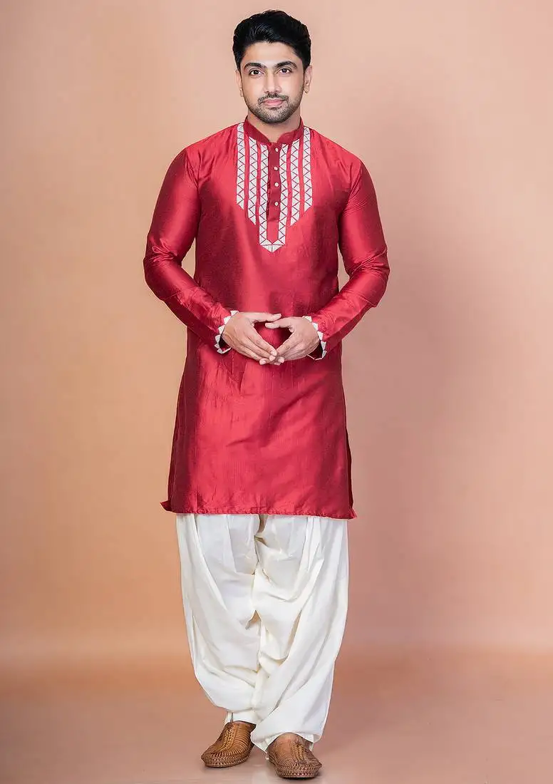 Red cotton blend kurta for men with embellished work