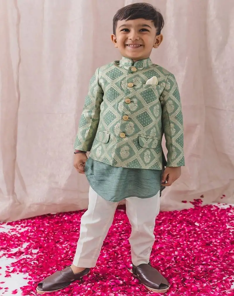 Green embroidered viscose bandhgala set