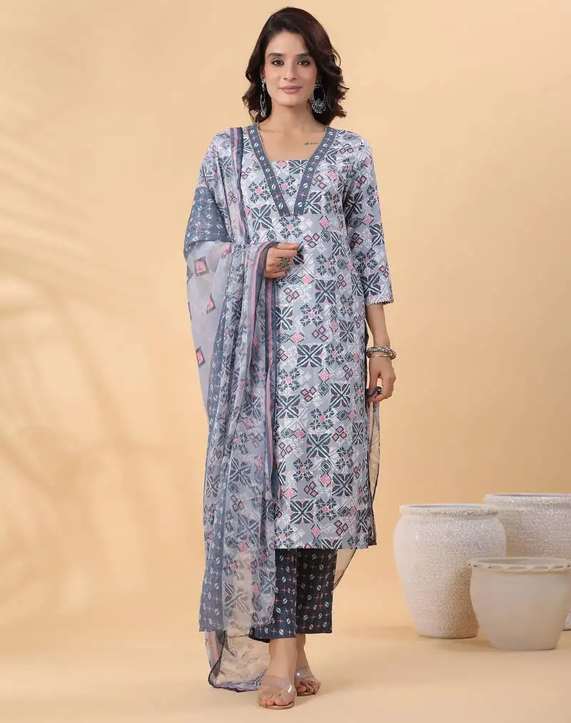 Women's grey rayon blend geometric straight kurta set